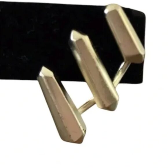 KENDRA SCOTT Brushed Gold Tone Billie Spike Climber Earrings NWT - Picture 2 of 2